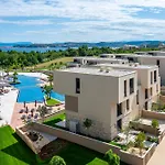 Within Resort, Umag, Istra サヴドリア