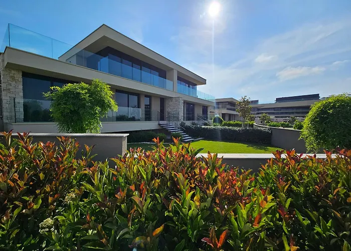 Within Resort, Umag, Istra Villa *